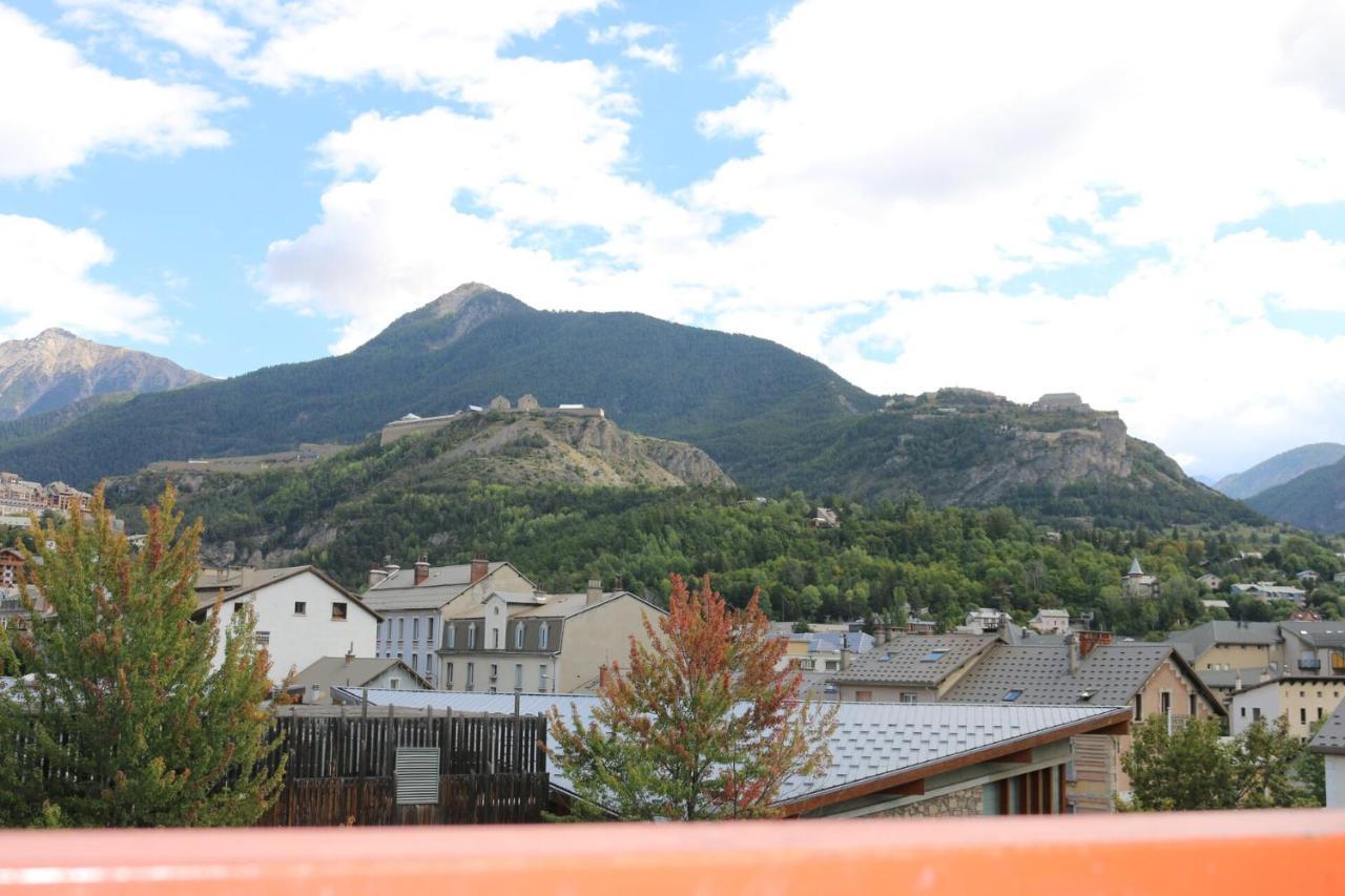 Appartement Au Depart Des Remontees Mecaniques - Briancon Zewnętrze zdjęcie